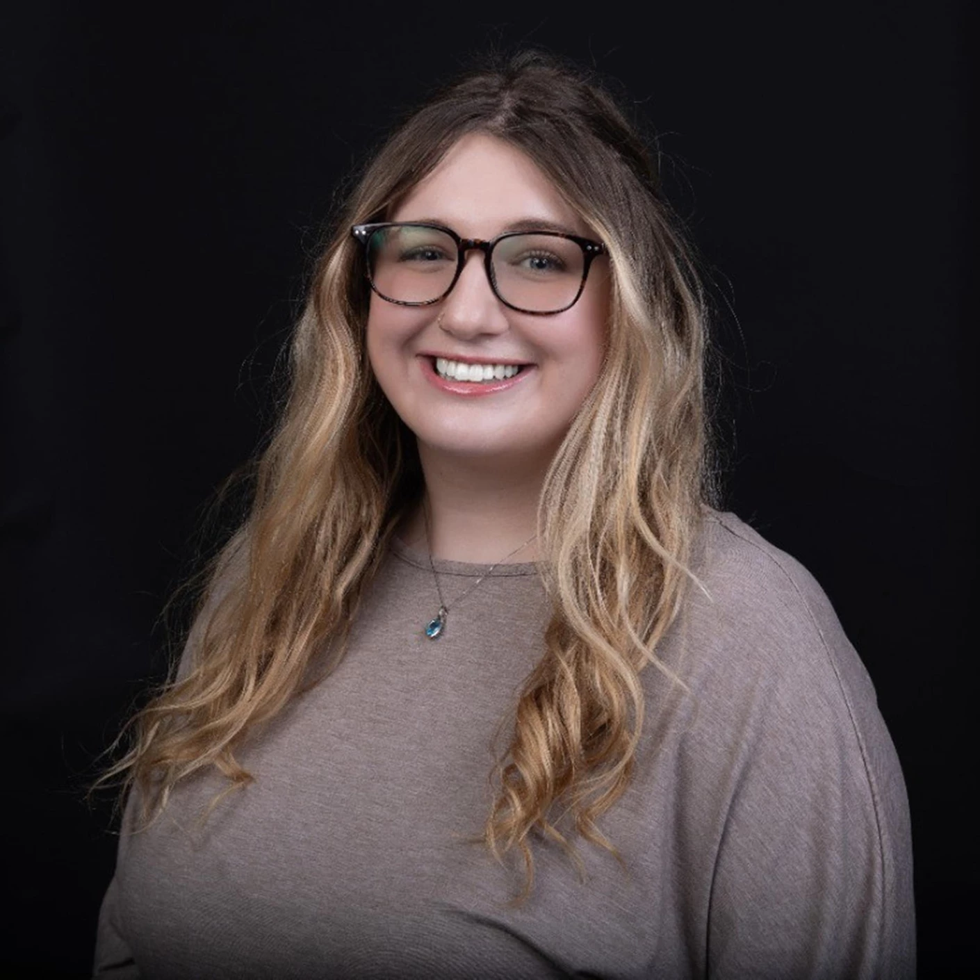 Codington Connects is excited to feature Hailey Rau! Hailey is the WMS Project SUCCESS Coordinator with the Human Service Agency, partnering at Watertown Middle School. 